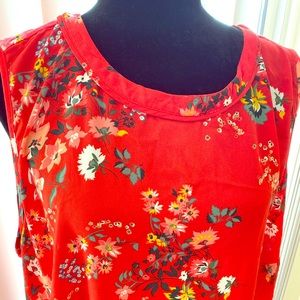 Floral Print Sleeveless Top